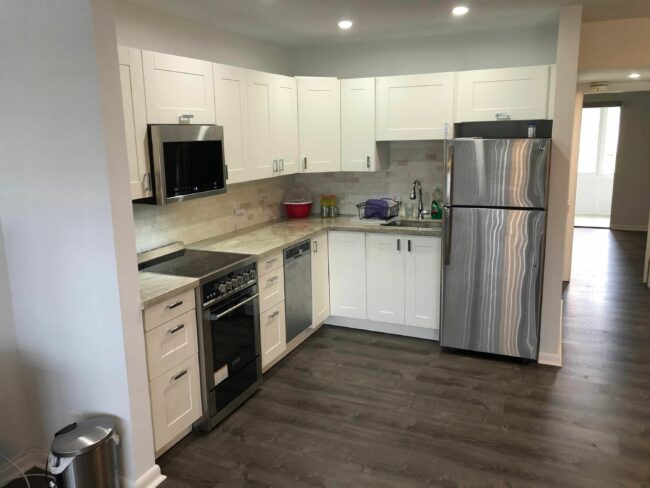 Updated 1/1/ condo for sale!