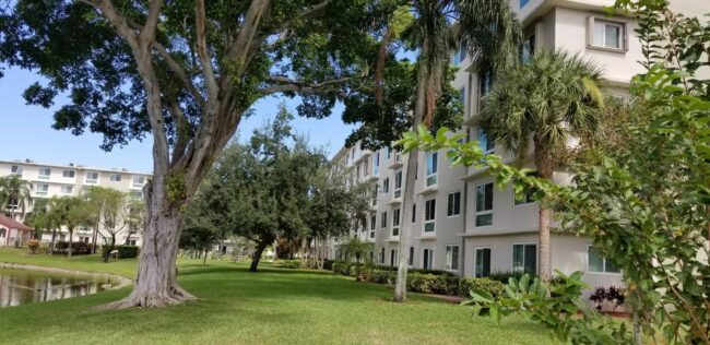 Beautiful 2/2/ condo for sale!