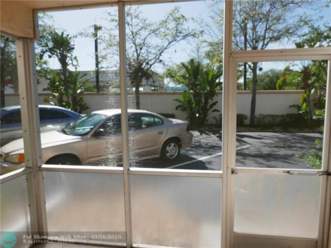 Apartment for rent in Pompano Beach!