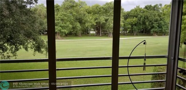 Beautiful 2/2/ condo for sale!