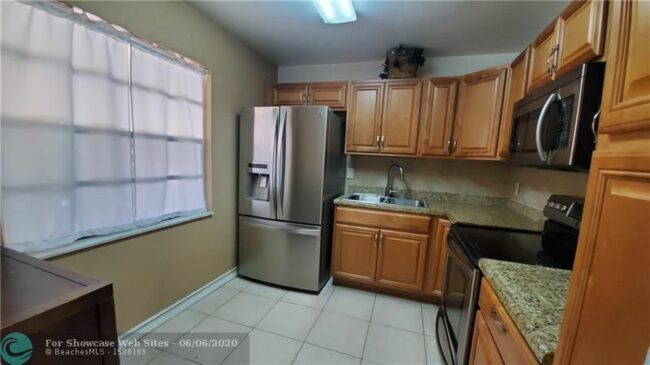 Beautiful 2/2/ condo for sale!