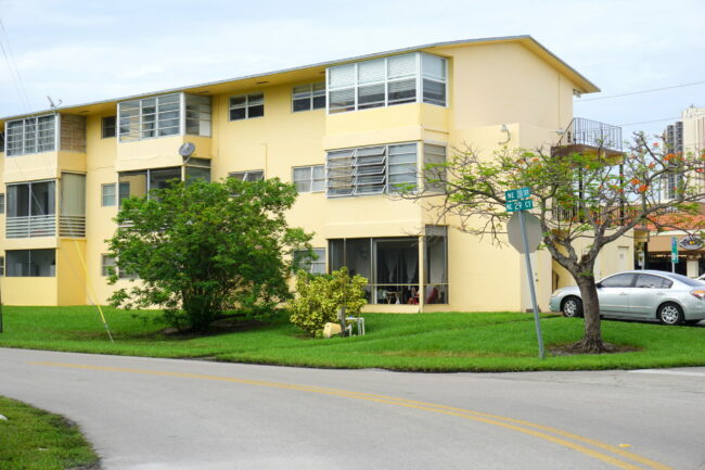 Great 2/2 condo for sale!