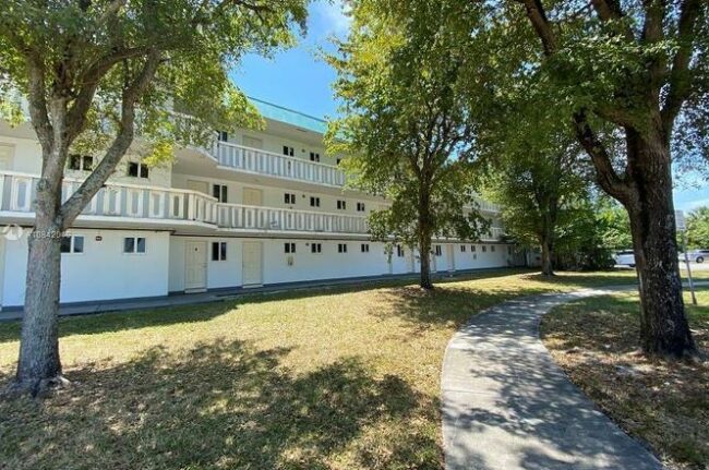 Awesome opportunity to own a condo !