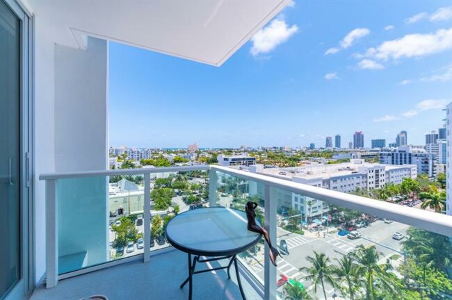 Beautiful 2/2/ condo for sale!