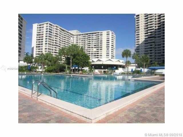 Beautiful 2/2/ condo for sale!